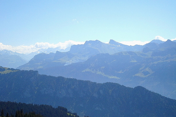 Schwarzhorn (2928m), Wildgärst (2891m), Leissigengrat (2039m)