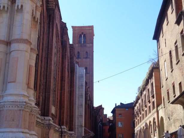 Glockenturm von der Kathedrale San Pietro