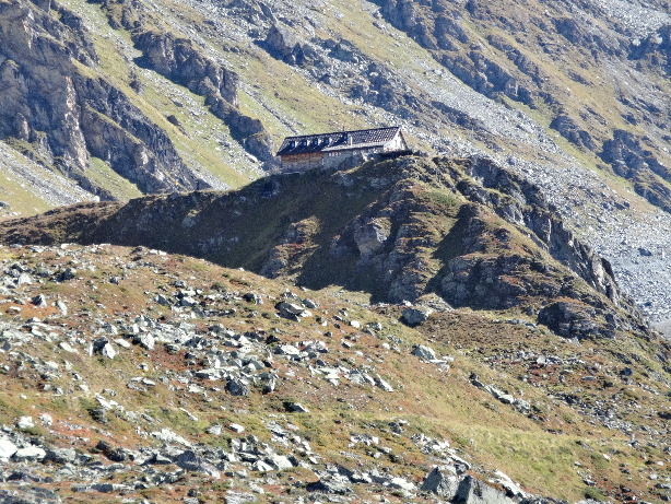 Cabane du Mont Fort (2457m)