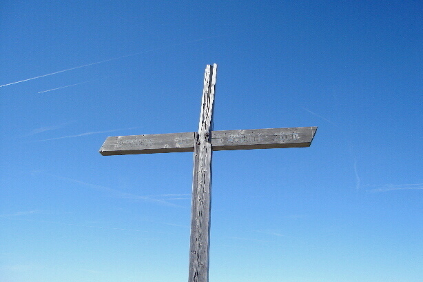 Summit cross of Dent de Lys (2014m)
