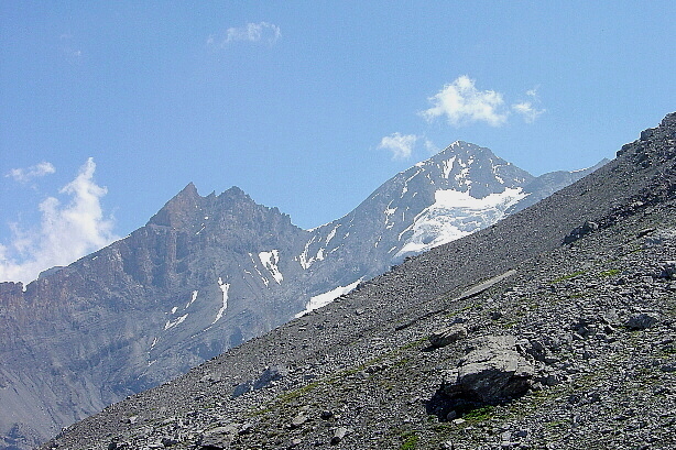 Blümlisalp Rothorn (3297m) and Blümlisalphorn (3660m)