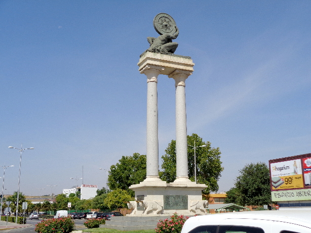 Herkules Denkmal / Monumento de Herkules