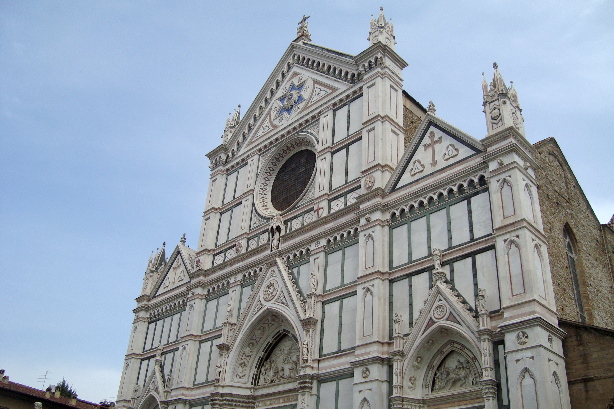 Die Fassade der Basilica di Santa Croce