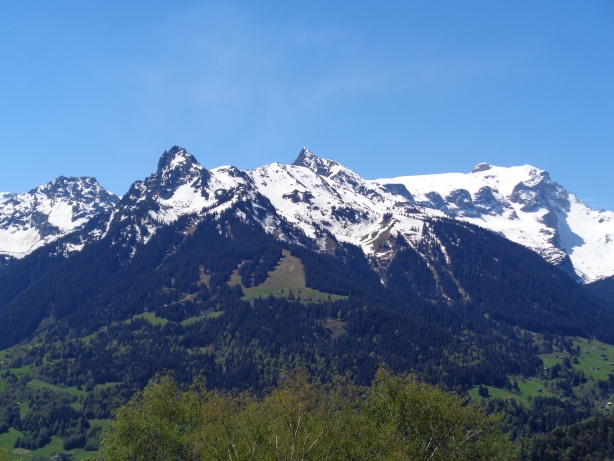 Tschaggunser Mittagspitze (2168m), Schwarzhorn (2460m), Sulzfluh (2818m)