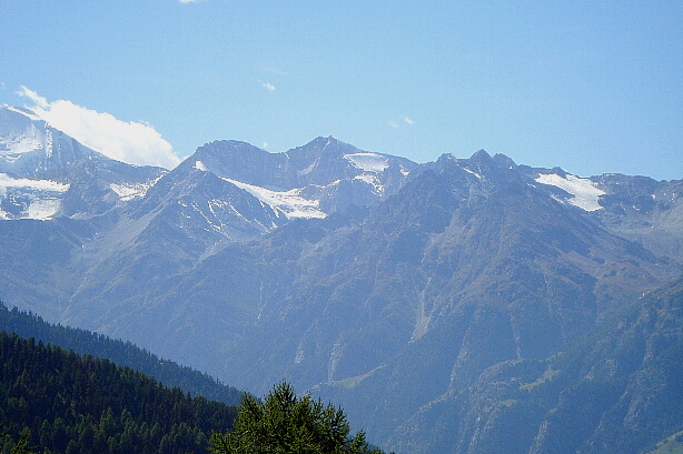 Inners Barrhorn (3583m), Üssers Barrhorn (3610m), Wasuhorn (3343m)