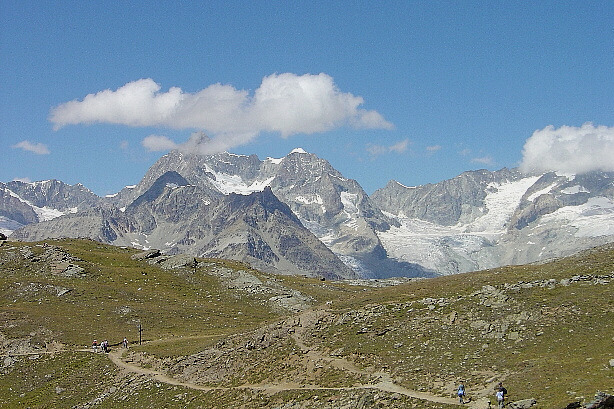 Obergabelhorn (4062m), Wellenkuppe (3903m) und Triftgletscher