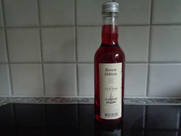 2½ spoonful of rose syrup