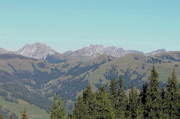 Wandflue (2133m) und Gastlosen (1935m)