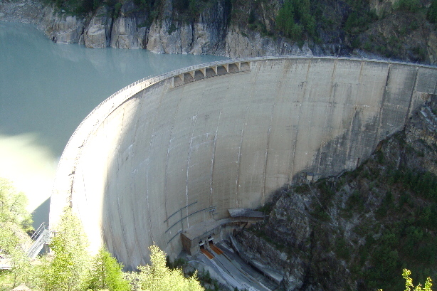 Gibidum dam wall