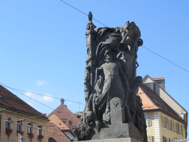 Statue nearby the town hall