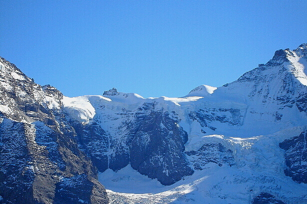 Sphinx (3571m) und Jungfraujoch (3454m)