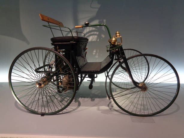 1889 - Daimler Motor-Quadricycle - Stahlradwagen