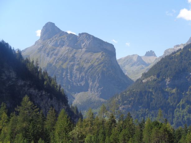 Gällihorn (2284m) and Tschingellochtighorn (2735m)