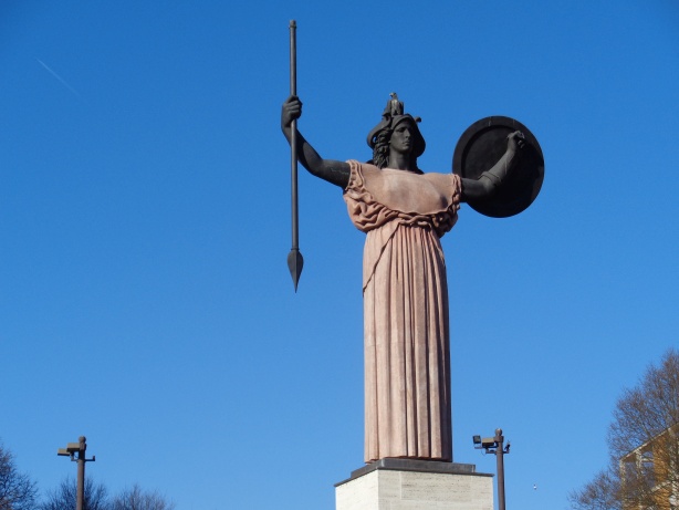 Statue der Minerva
