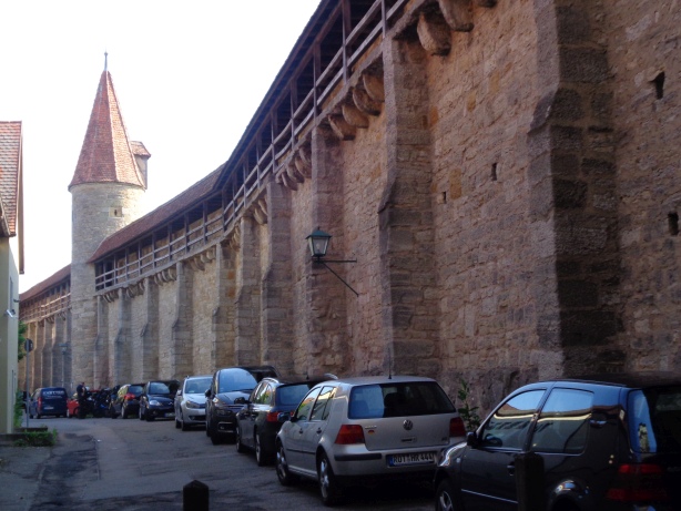 Stadtmauer und Weiberturm