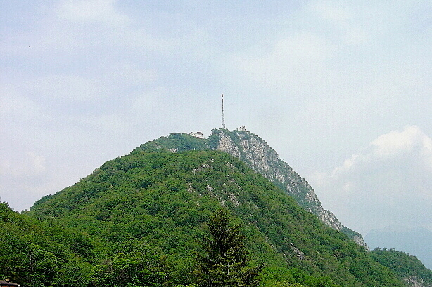 Monte San Salvatore (912m) from Carabbia