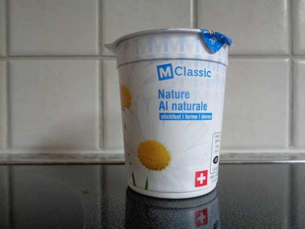 1 natural yoghurt