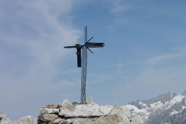 The summit cross of Sidelhorn (2764m)