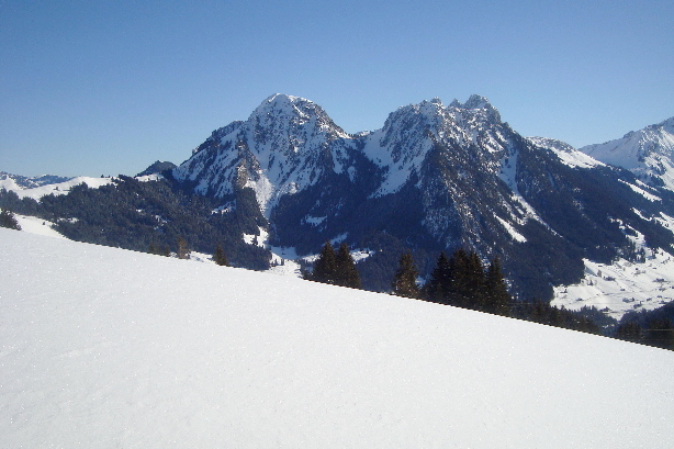 Rocher du Midi (2097m) und Coumatta (2049m)