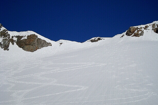 Der Gipfelhang vom Belgrat (3334m)