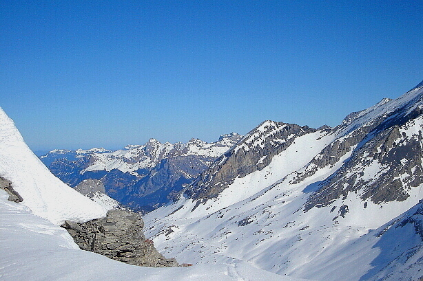 Sattelhorn (2375m), Bire (2502m), Zallershorn (2743m)