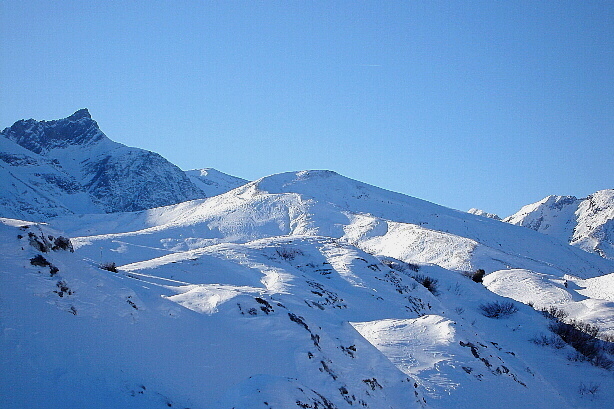 Niesehorn (2776m) and Lauener Rothorn (2276m)