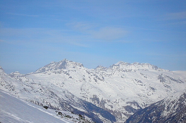 Doldenhorn (3638m), Fründenhorn (3369m), Blüemlisalp (3660m)