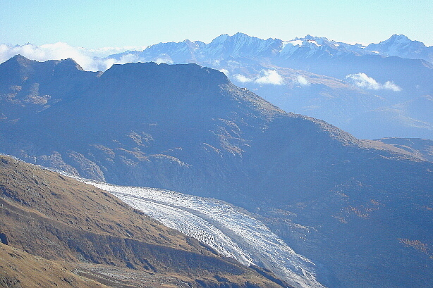 Eggishorn (2927m), Bettmerhorn (2872m), Great Aletsch glacier