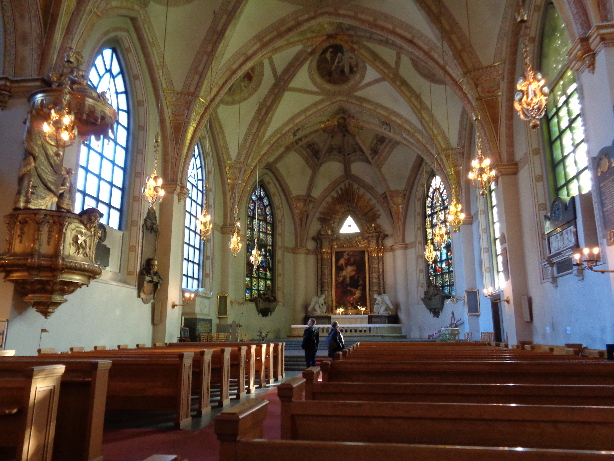 Innenansicht Klara-Kirche - Klara Kyrkan